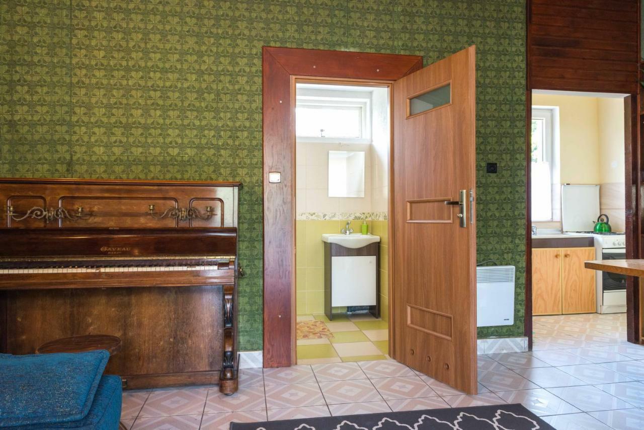 Апартаменты Apartament Szafa Устшики-Дольне Экстерьер фото